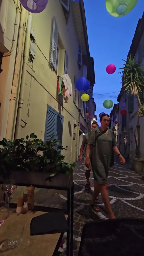 la petite escale_Antibes_slider_image_2