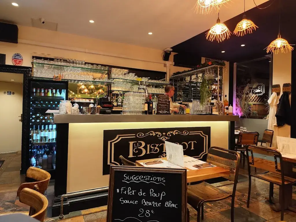 Le Bistrot_Antibes_slider_image_1