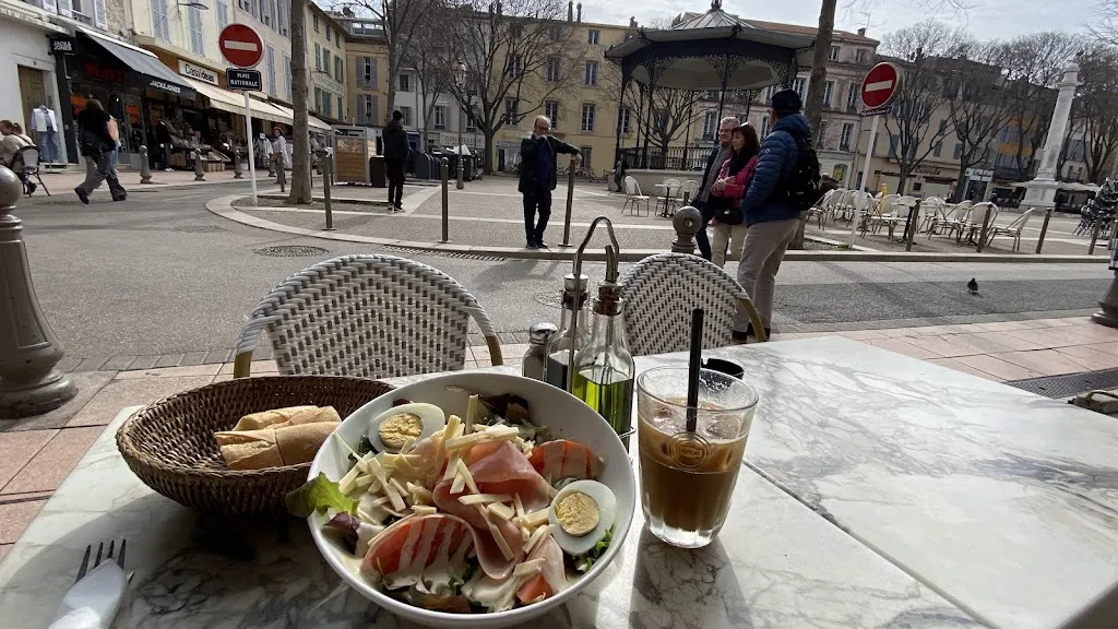 face iam_Le Vieil Antibes_Antibes_review