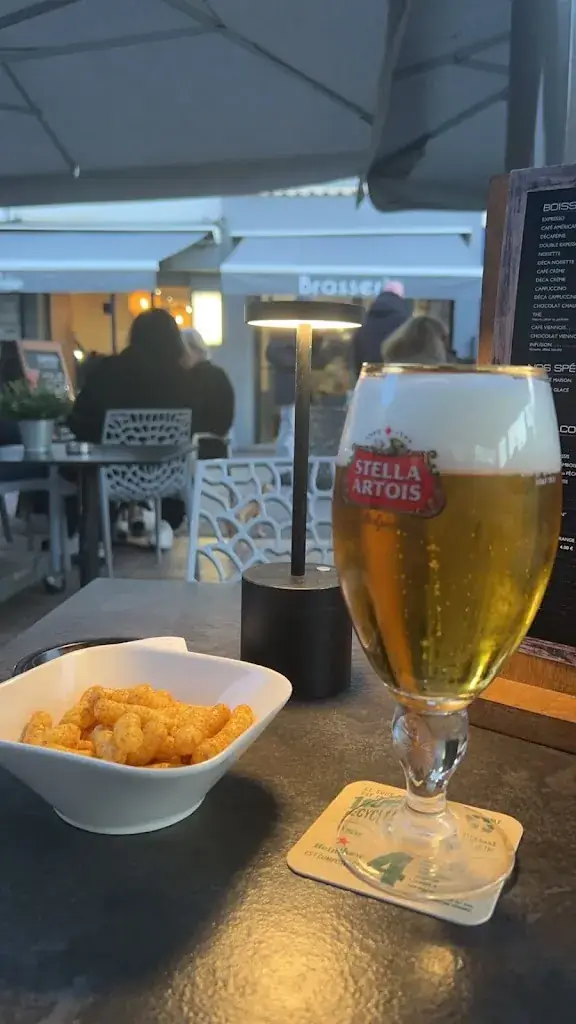 Owen Dockery_L’ardoise_Antibes_review