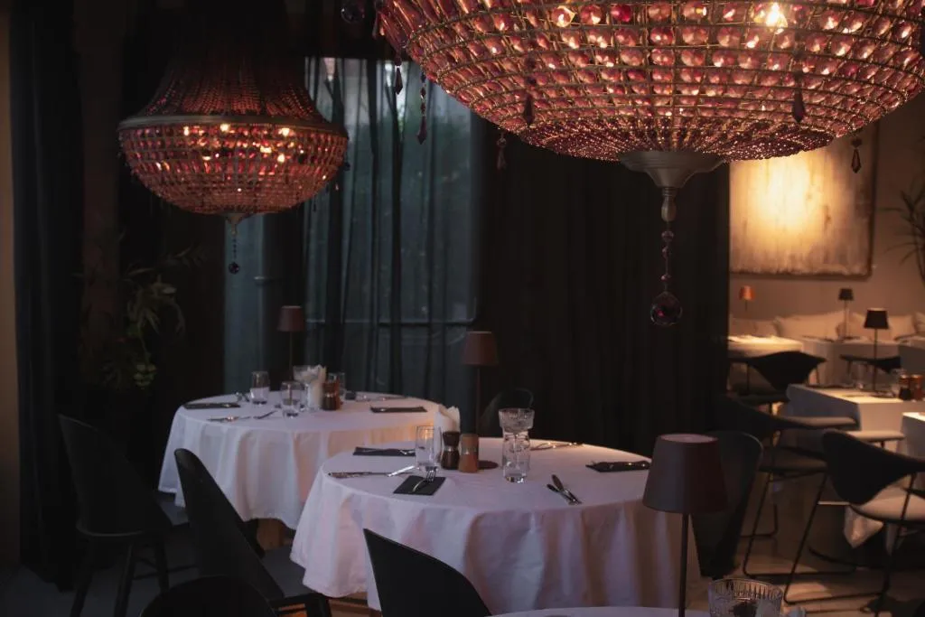 Unique Restaurant Antibes Juan-les-Pins ristorante a Antibes