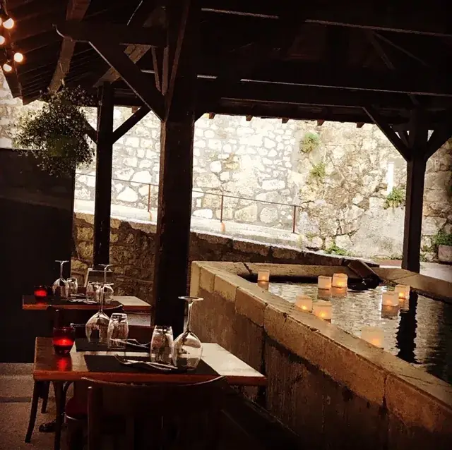 Le Comptoir de La Tourraque restaurant in Antibes