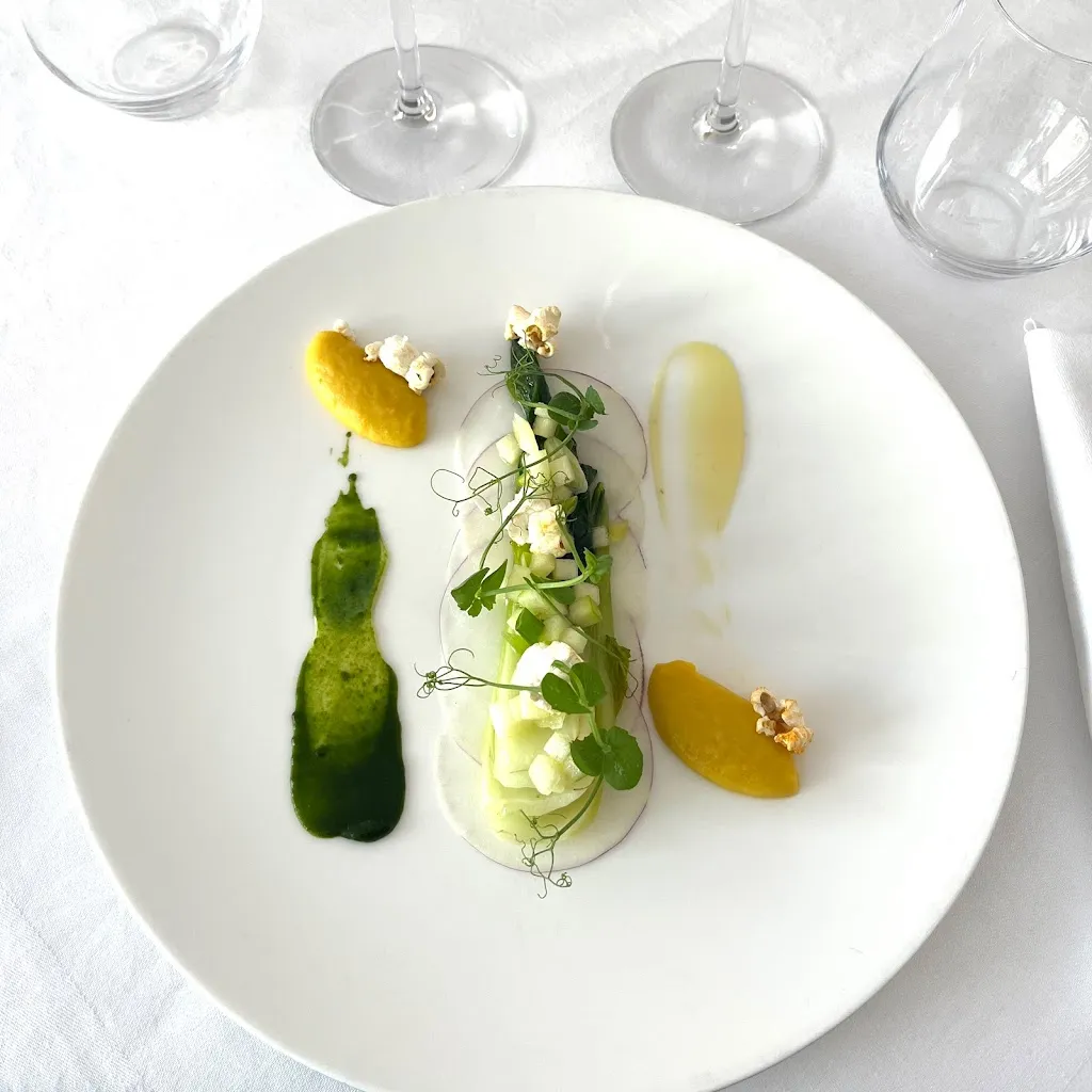 Restaurant le 44_Antibes_slider_image_2