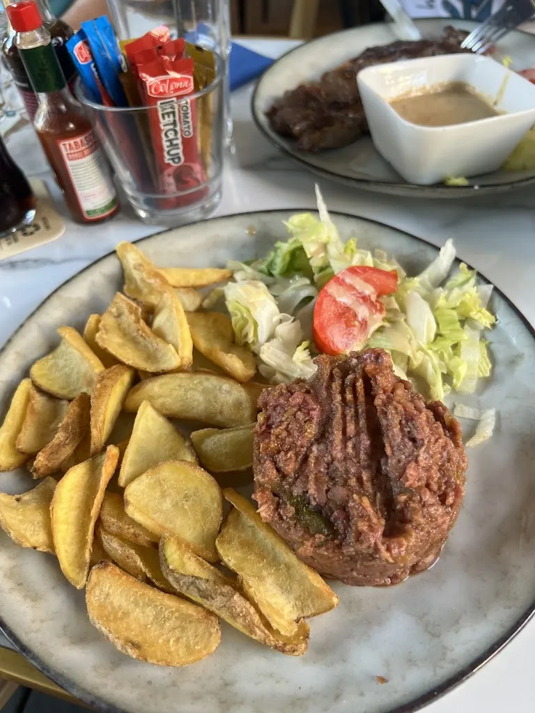 La Terrasse_Antibes_slider_image_3