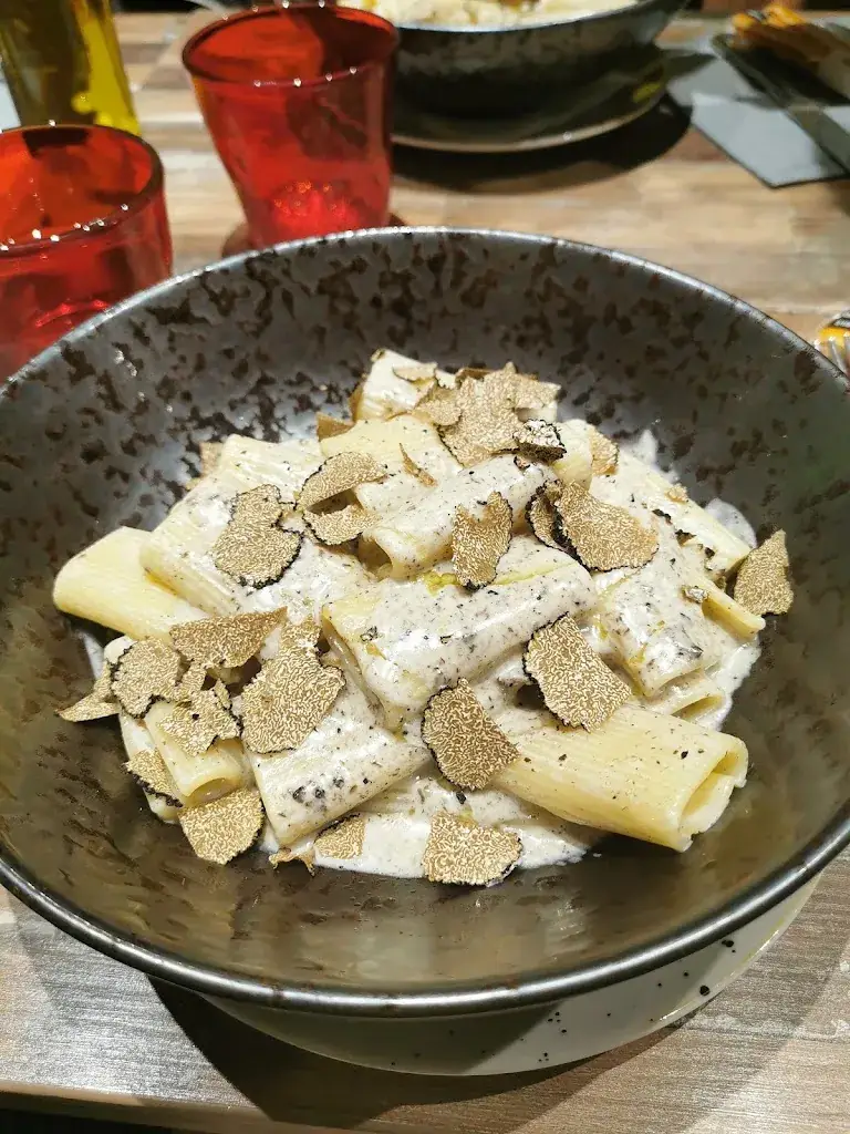 La Storia_Antibes_slider_image_3