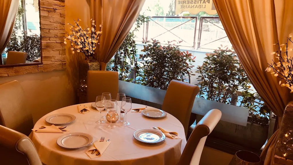 Diwan Albacha restaurant à Antibes