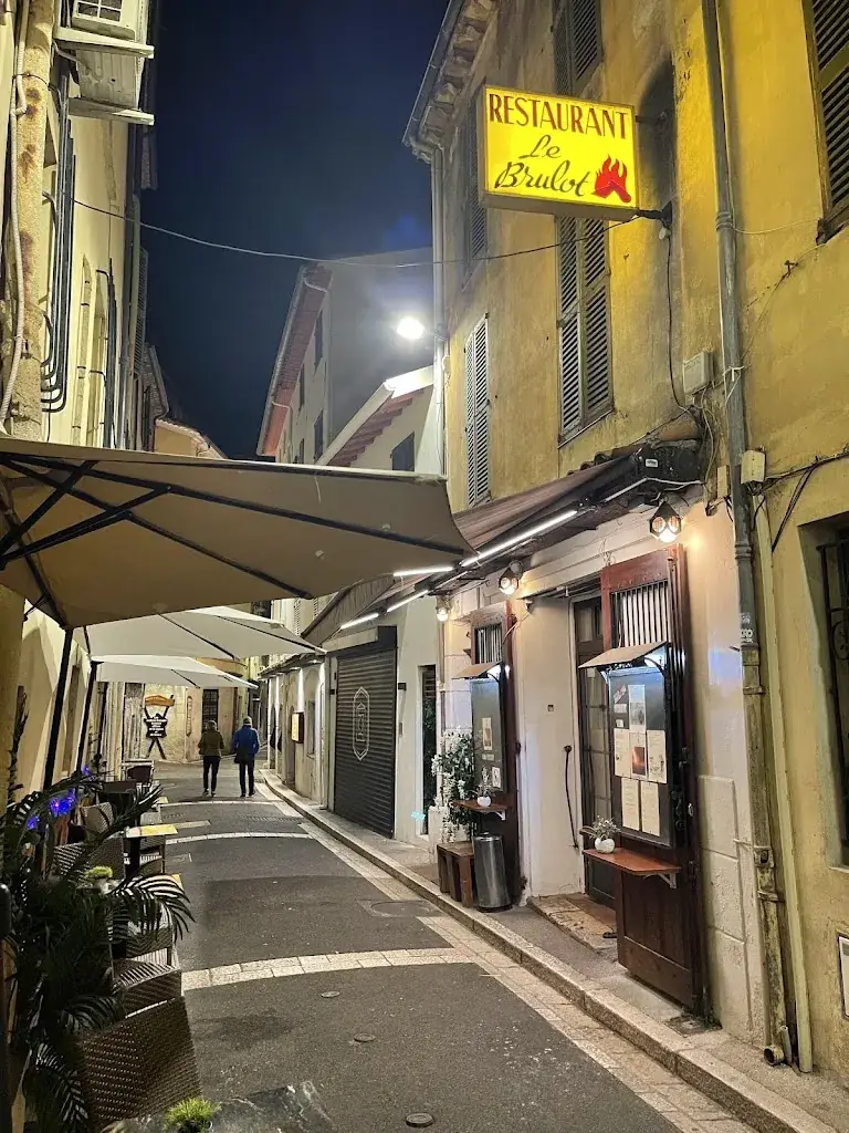 Eric Feazel_Brulot_Antibes_review