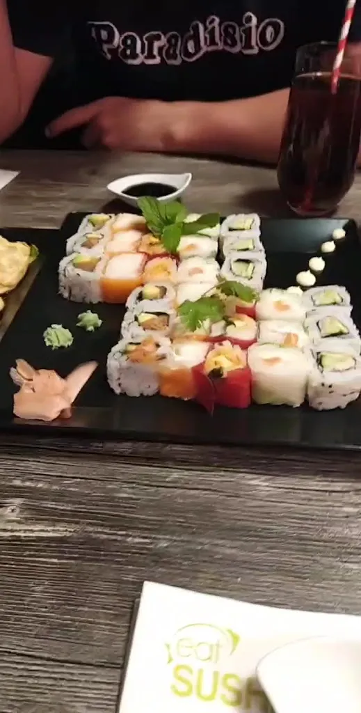 Eat Sushi Andrezieux-Bouthéon_Andrézieux-Bouthéon_slider_image_2