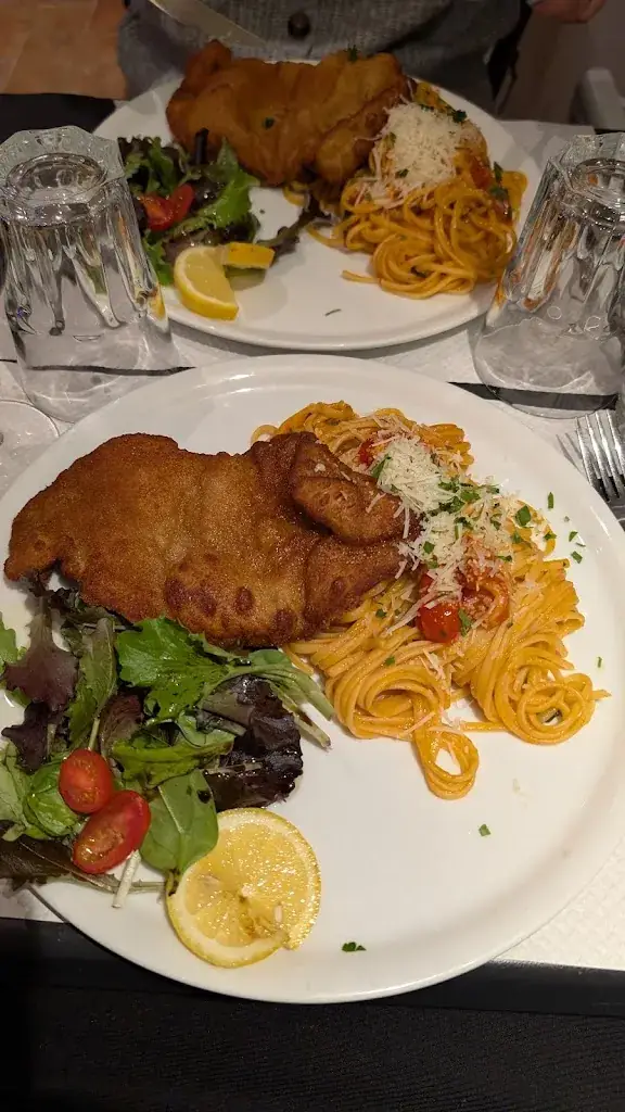 Nadege ROLLAND_Casa Luigi_Morestel_review