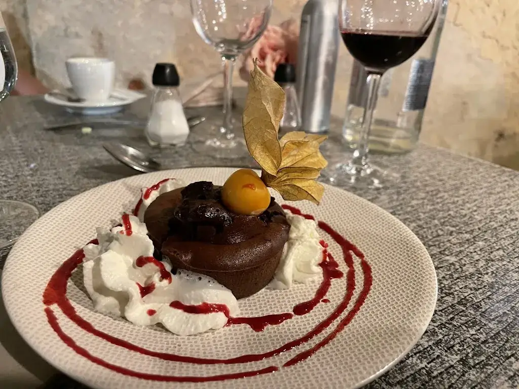 Laura Christen_Côté Vignes by Coco_Beaumes-de-Venise_review