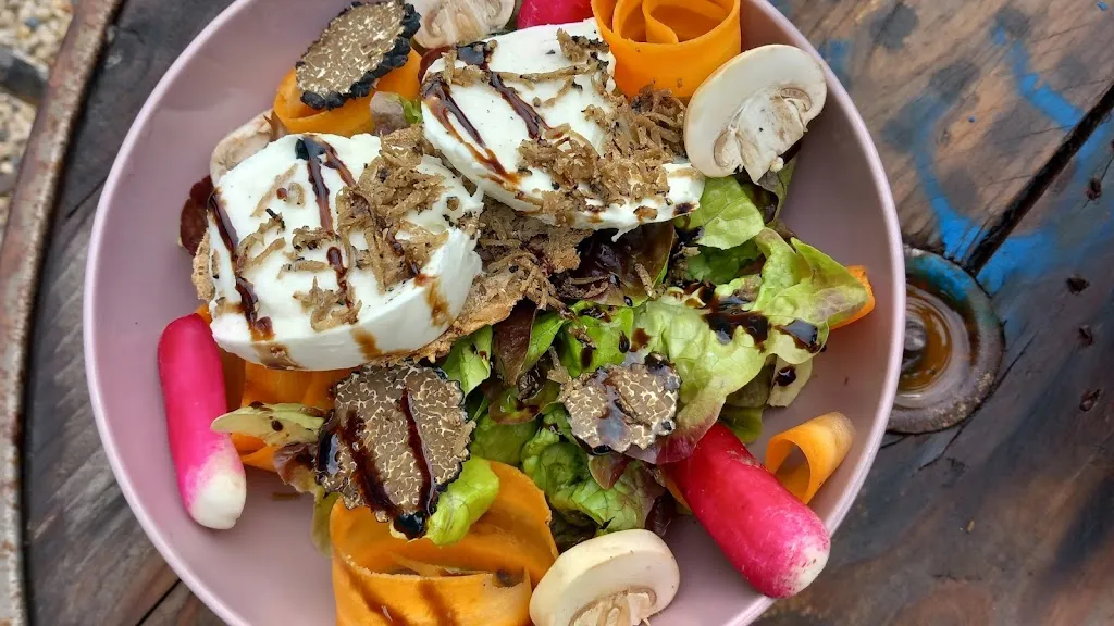 Chez la frangine_Aubignan_slider_image_2