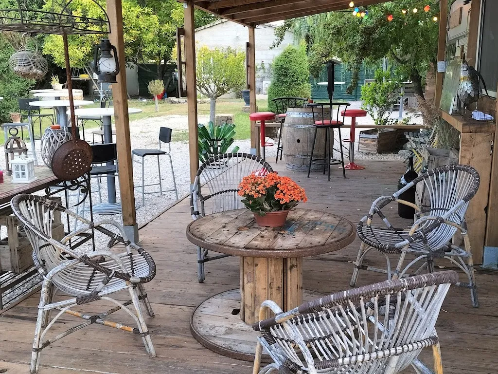 Chez la frangine_Aubignan_slider_image_3