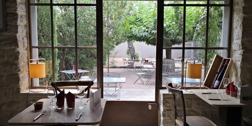 ADRIEN AUMAITRE RESTAURANT_Carpentras_slider_image_1