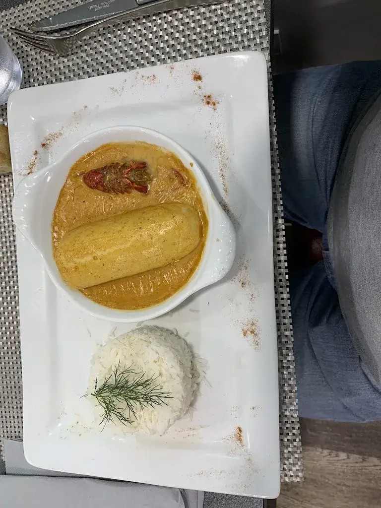 Christian Monnin_La Grille 2_Morestel_review