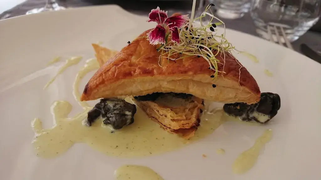 La Table des Alpilles Restaurant in Aureille