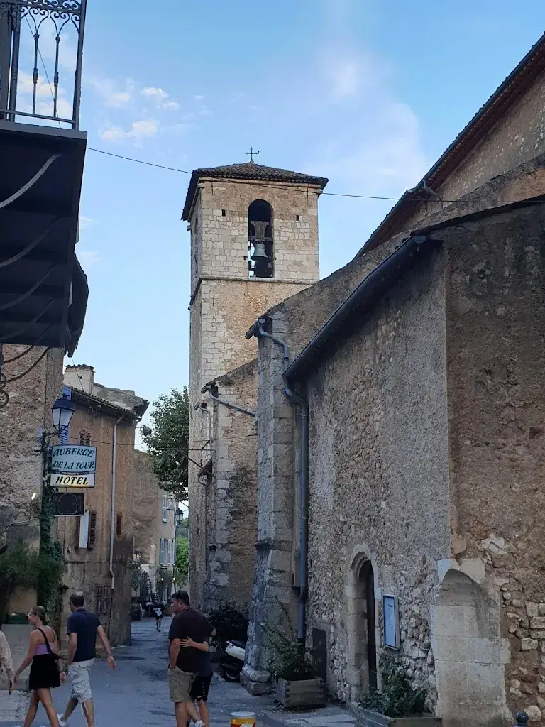 Silvia Epps_Auberge De La Tour_Aups_review