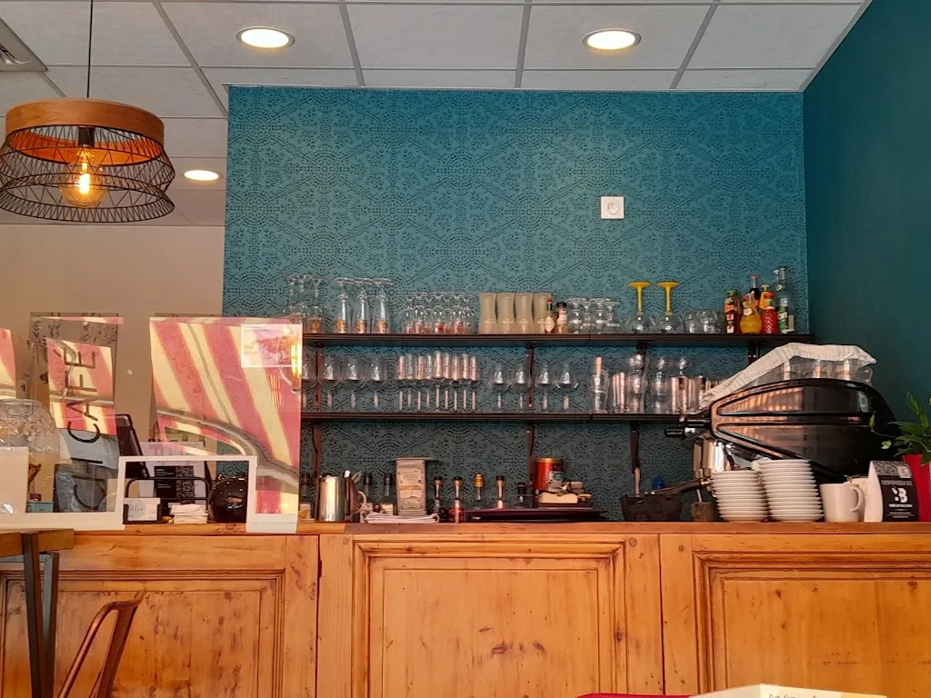 Elles Lunch Café_Morestel_slider_image_3