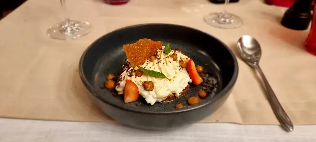 Pawel Lachowski_Hotel Le Saint-Marc_Aups_avis