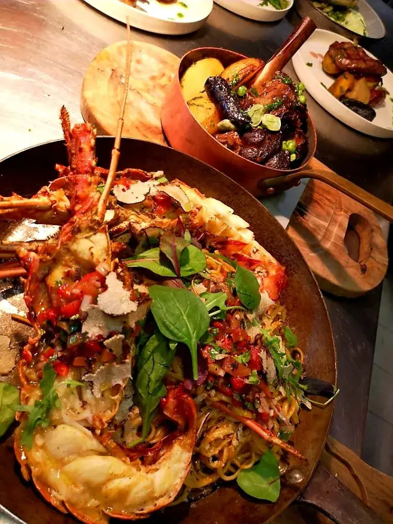 Hotel Le Saint-Marc_Aups_slider_image_3