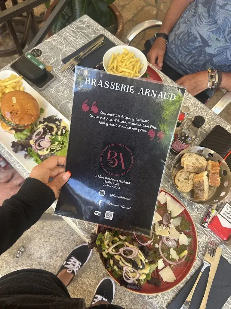 Camille Blanchard_Brasserie Arnaud_Aups_review