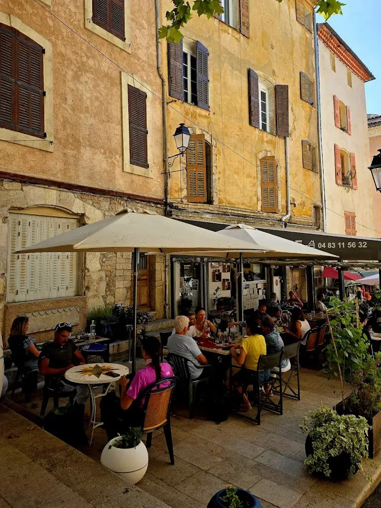 Gary Stanton_Crêperie Maison Cyriange_Aups_review