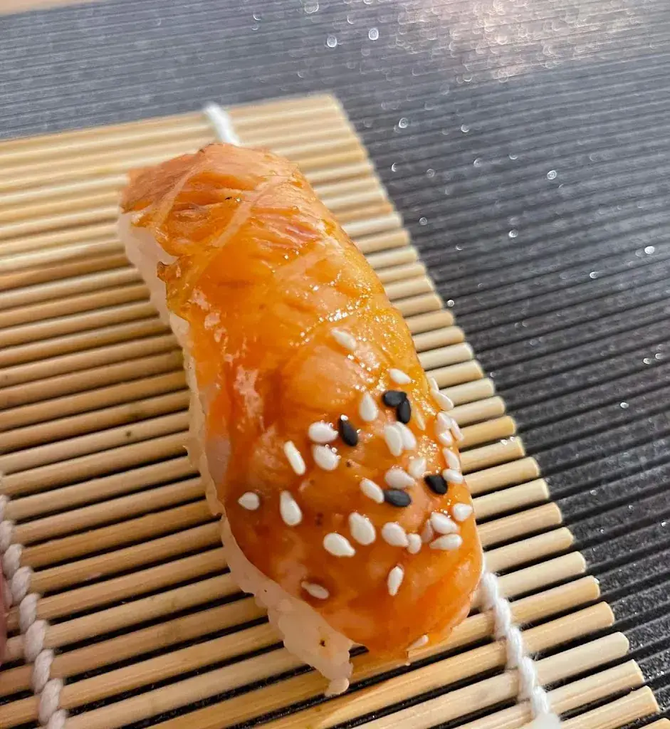 One piece of sushi ristorante a Aups