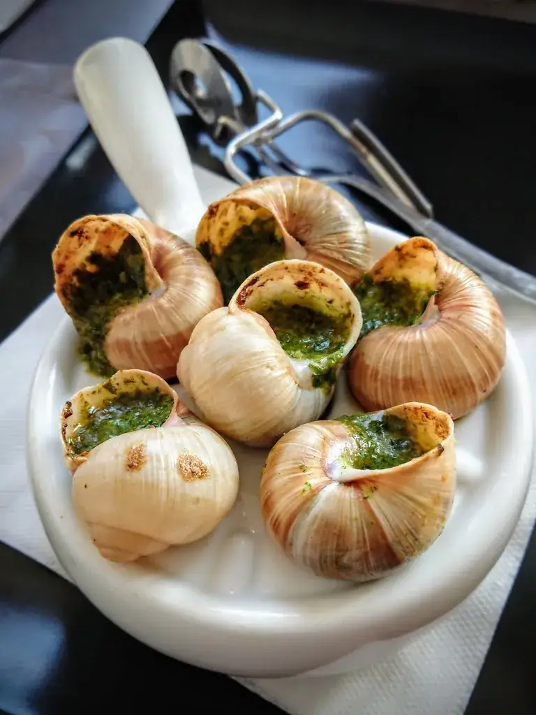 Casey Arneson_Restaurant La Farigoulette_Tourtour_review