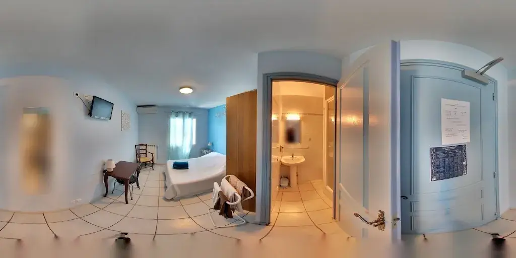 Logis Hôtel le Provençal_Aups_slider_image_2