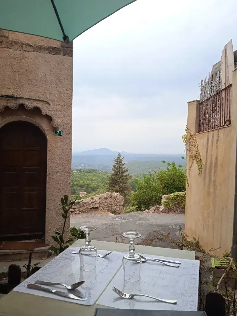 La Mimounia_Tourtour_slider_image_3