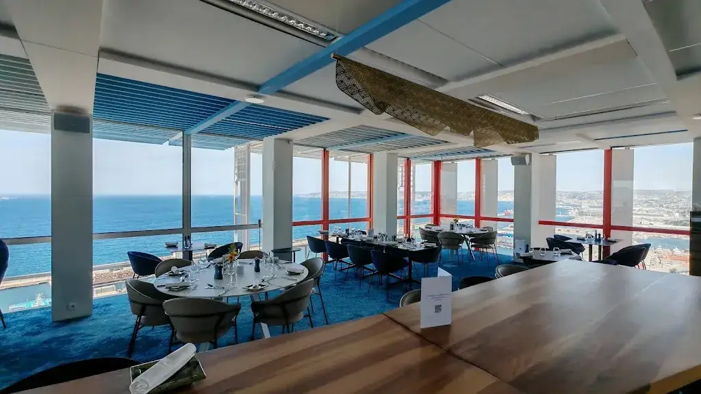 Club 29_Marseille_slider_image_1