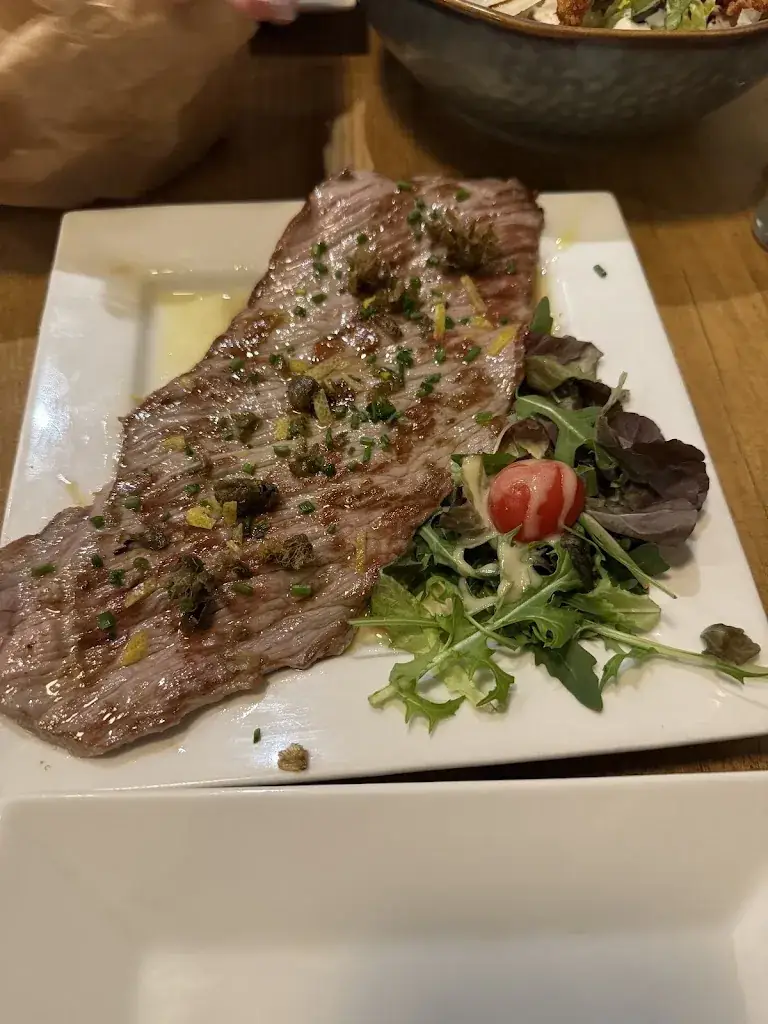 Matthew Feit_Le Comptoir des Docks_Marseille_avis