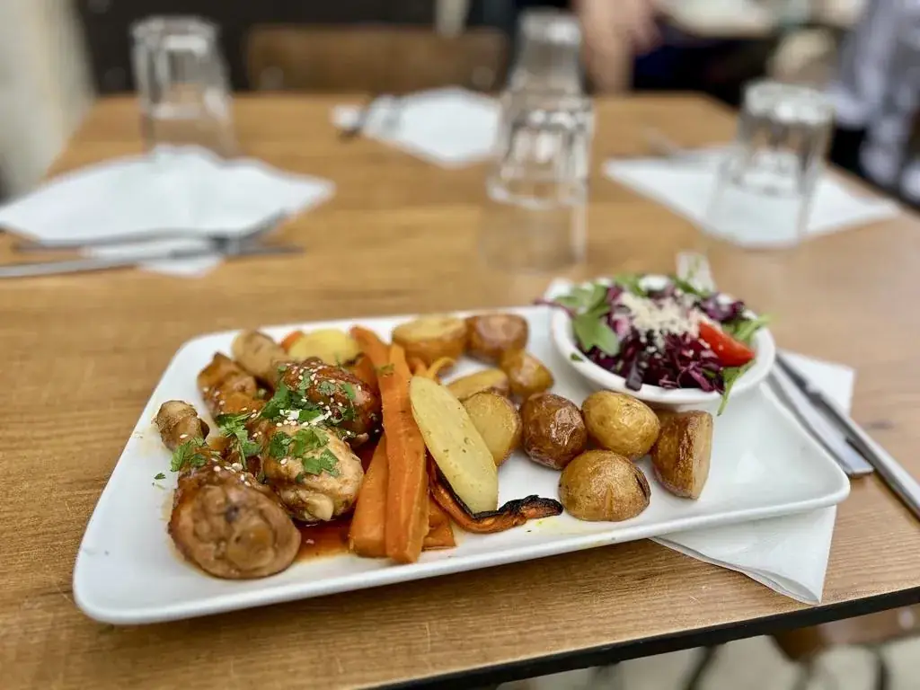 Le Comptoir des Docks_Marseille_slider_image_3