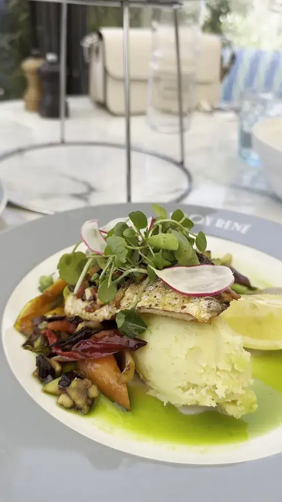 Le Roy René - Restaurant Marseille_Marseille_slider_image_2