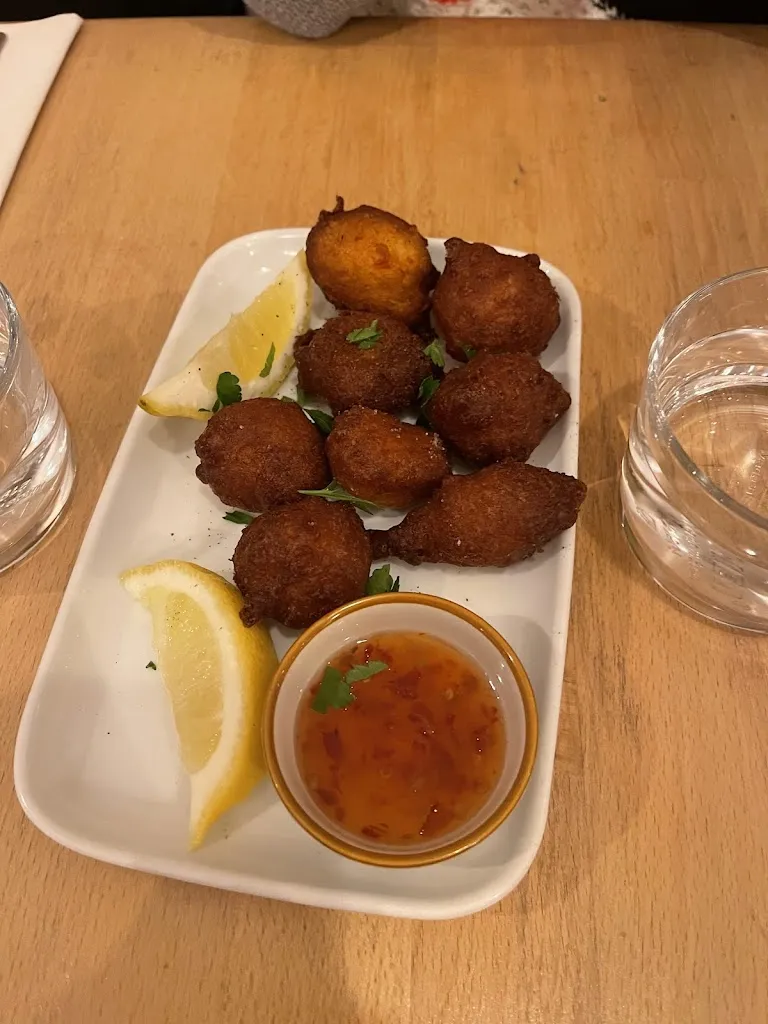 Russell Wong_Toïa_Marseille_review