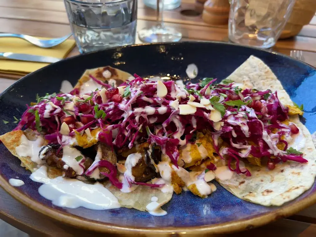 T.A.T.A Euromed_Marseille_slider_image_2