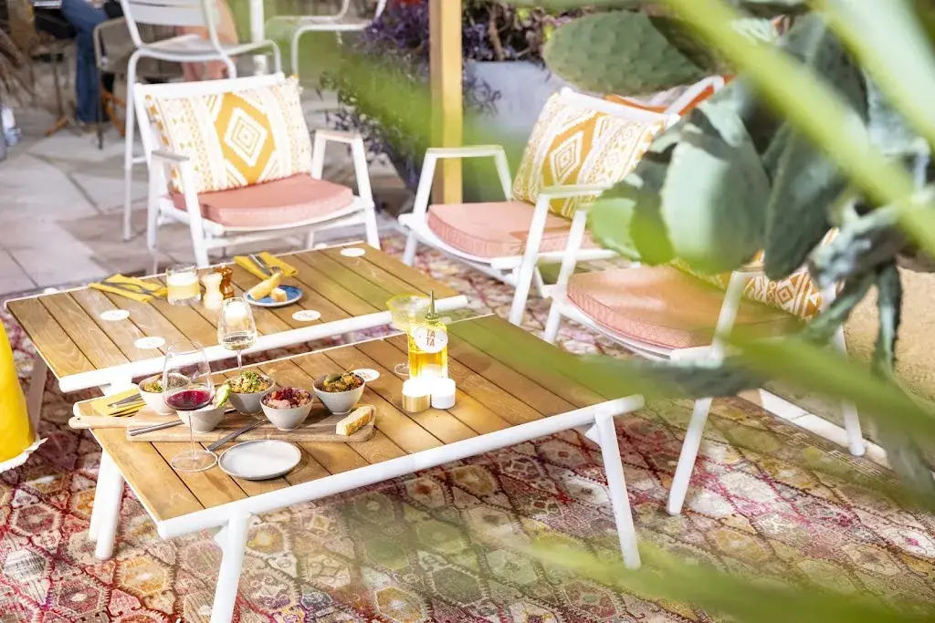 T.A.T.A Euromed_Marseille_slider_image_3