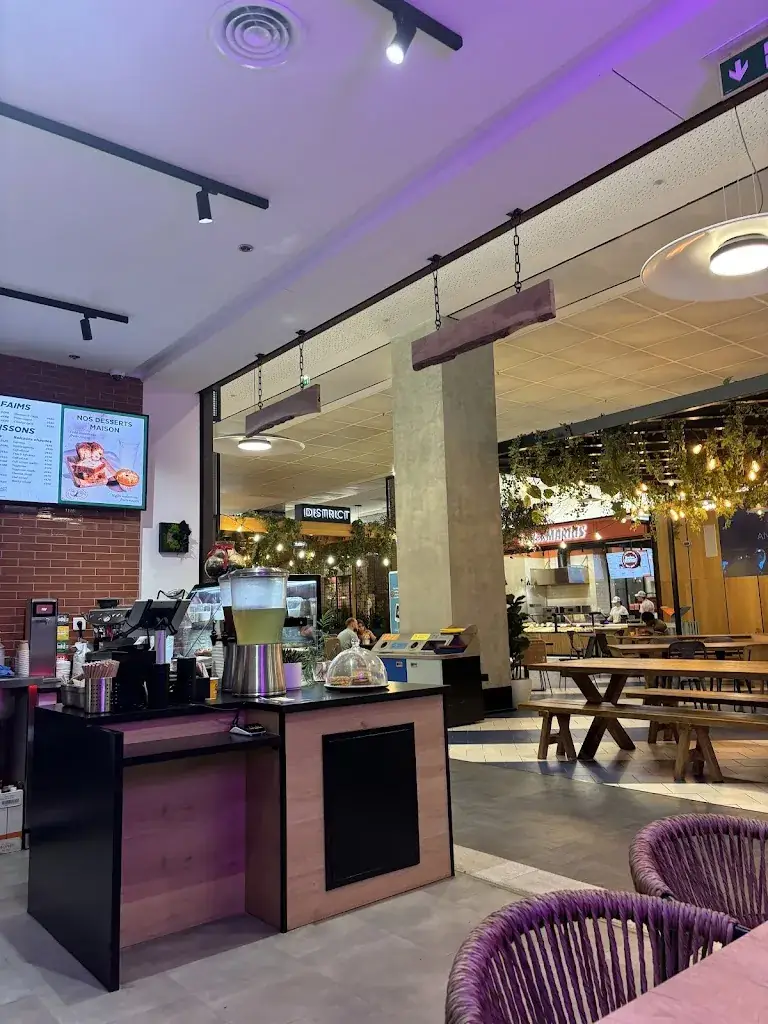 Copper Branch Marseille_Marseille_slider_image_3