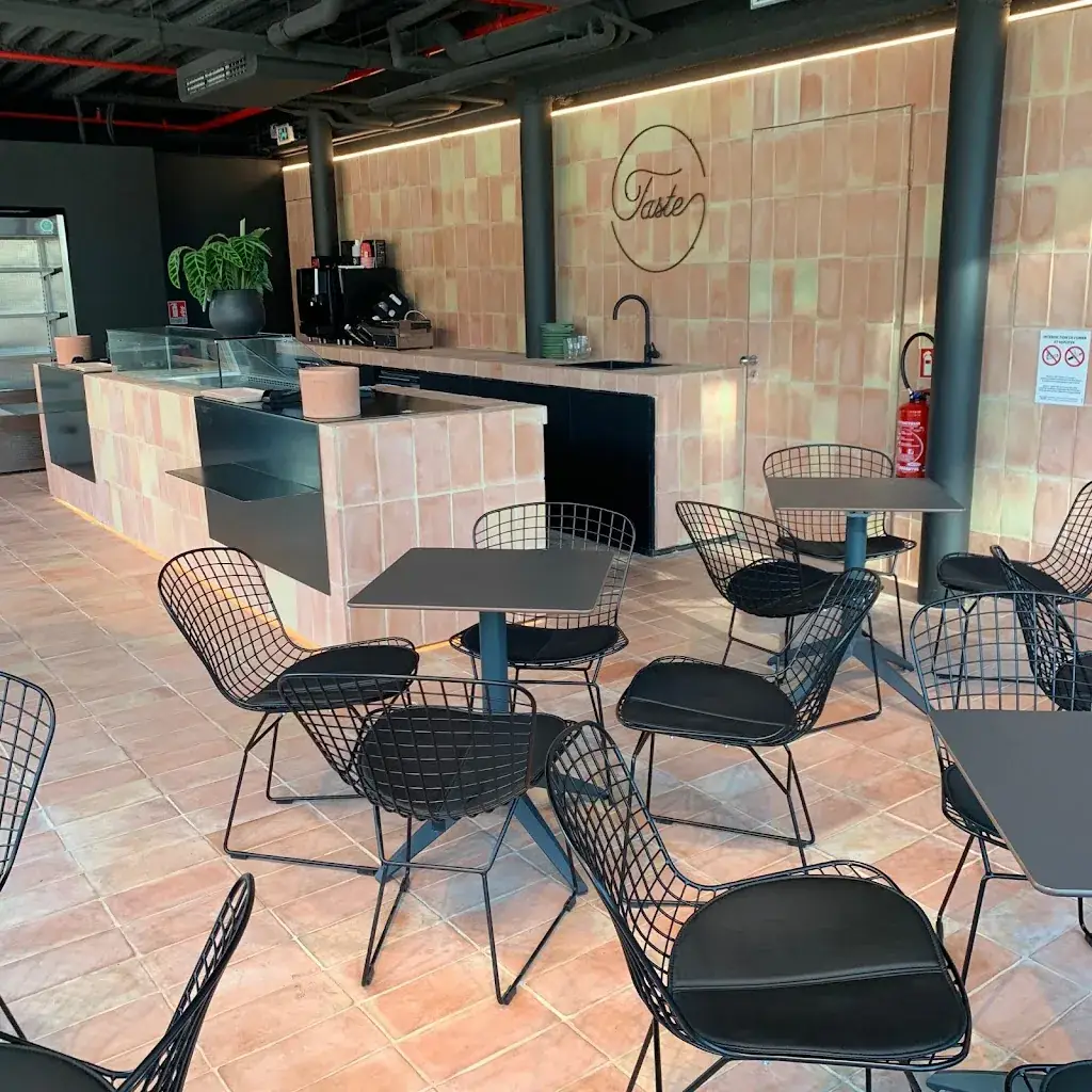 Taste la Marseillaise_Marseille_slider_image_1