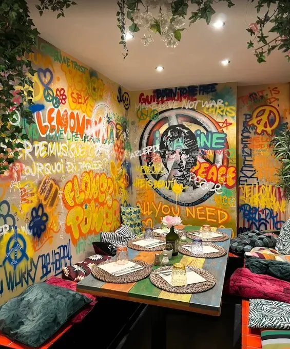 Le Hippie Chic Café restaurant in Marseille
