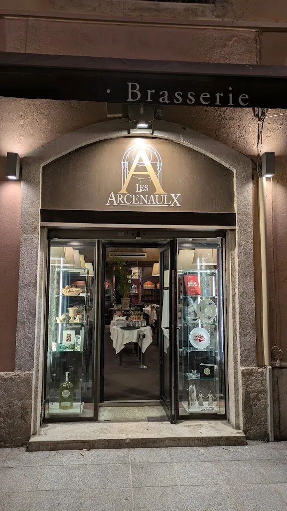 Erik_Restaurant Les Arcenaulx Marseille Vieux Port_Marseille_Bewertung