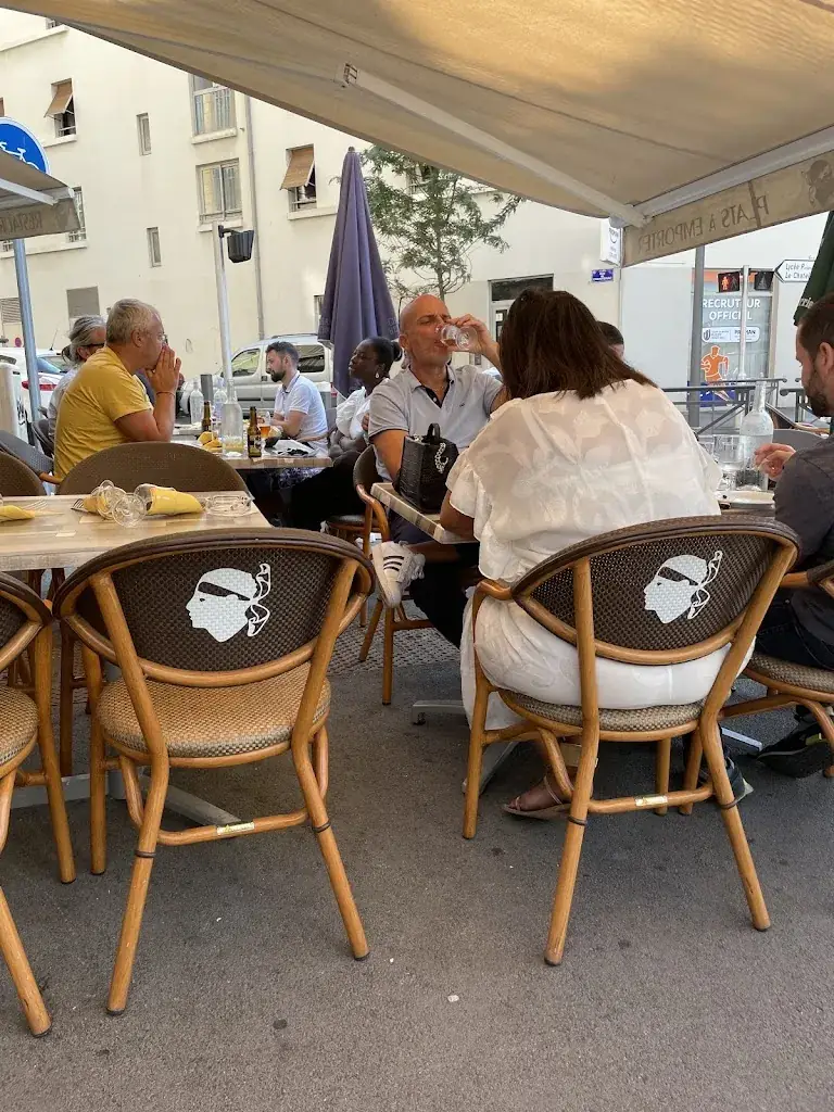 Restaurant chez Sylvie_Marseille_slider_image_1