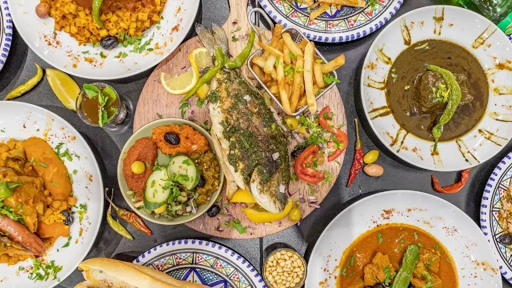 Restaurant-Hannibal_Marseille_slider_image_3