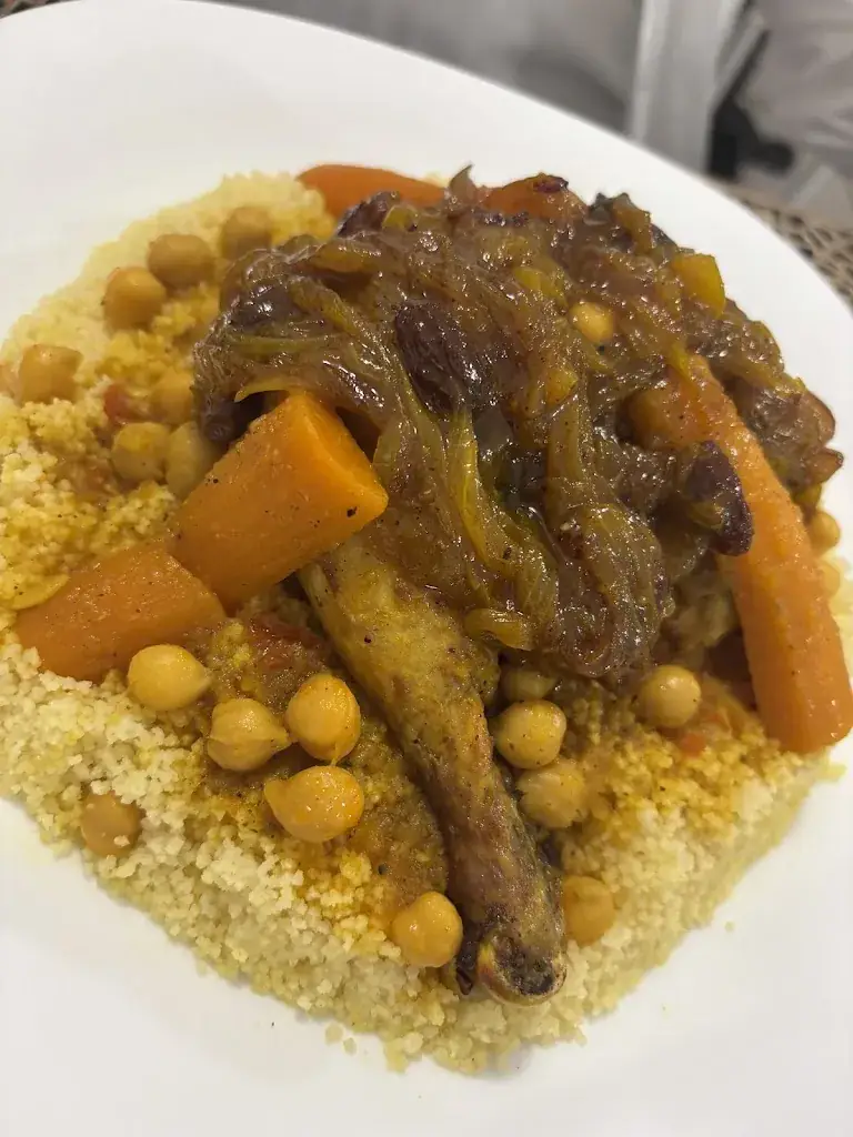 Sunny Guo_Morroco-sting_Marseille_review