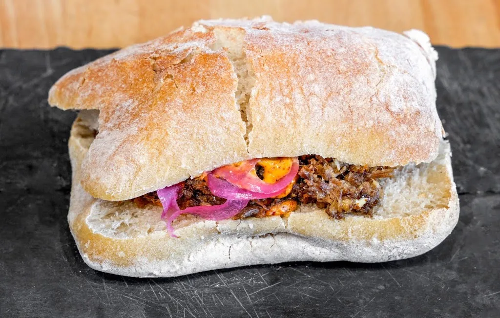 Dandy'O_Marseille_slider_image_3