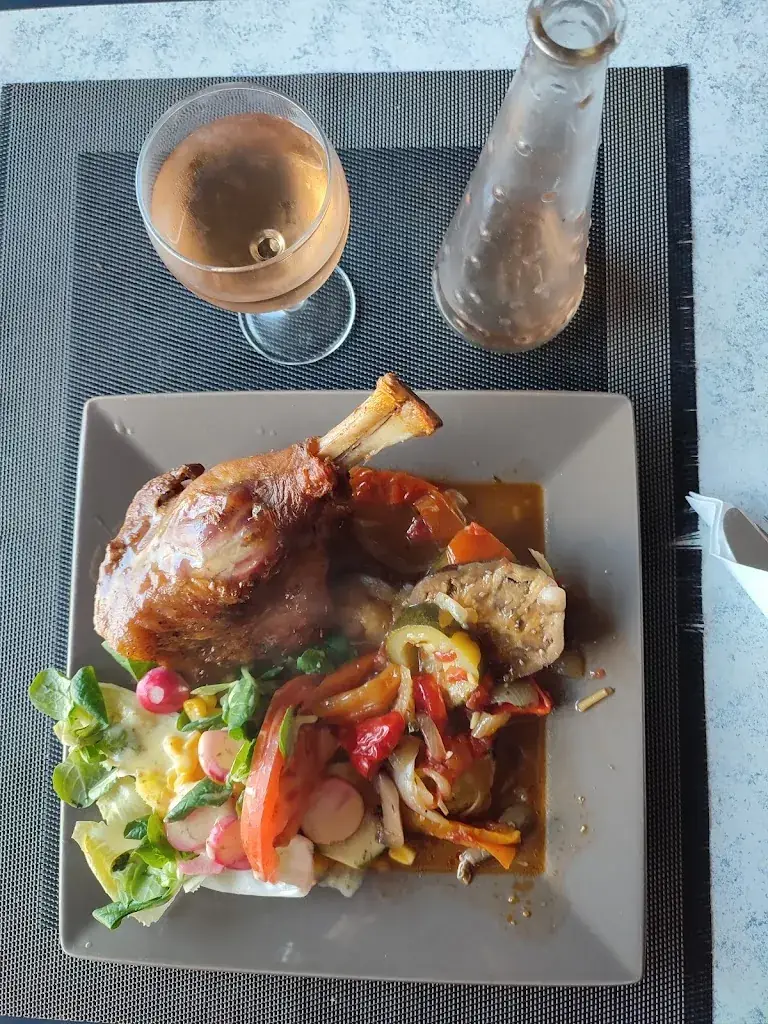 Bar Restaurant Le Sampiero restaurant à Marseille