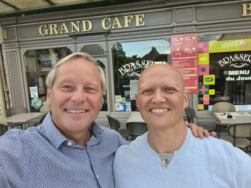 Le Grand Cafe Bar PMU_Morestel_slider_image_3