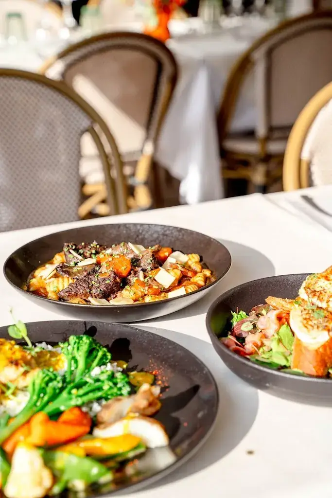 Restaurant L'Ecluse_Pégomas_slider_image_3