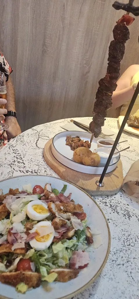 Rachel Eden_Le Grill de la Mourachonne_Pégomas_review