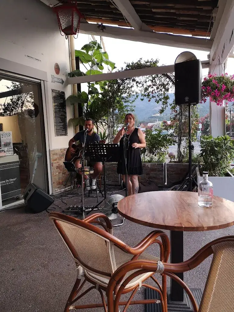 L'ideal restaurant in Pégomas