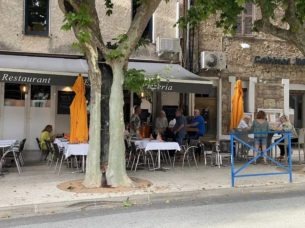 Atelier Hafner_L’Envie_Bagnols-en-Forêt_review